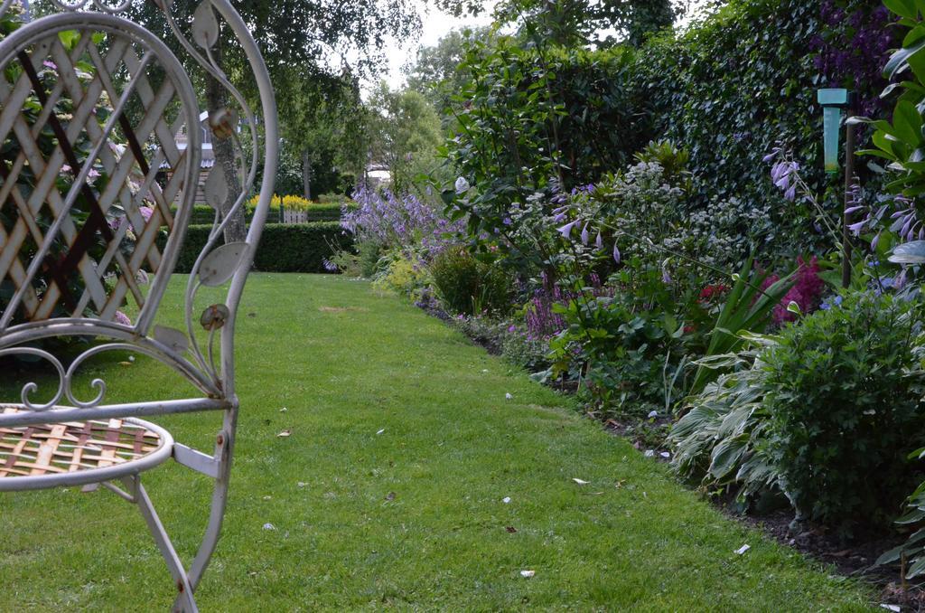 Bed and Breakfast Bloemenhoeve à Birdaard Extérieur photo