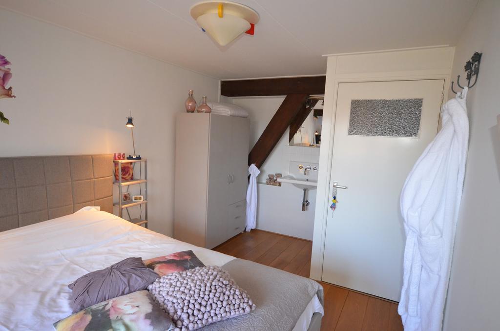 Bed and Breakfast Bloemenhoeve à Birdaard Extérieur photo