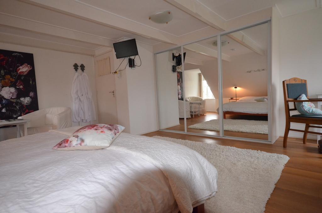 Bed and Breakfast Bloemenhoeve à Birdaard Extérieur photo